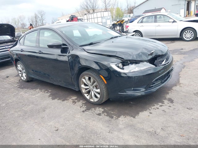 44859540 :رقم المزاد ، 1C3CCCBBXFN759971 vin ، 2015 Chrysler 200 S مزاد بيع