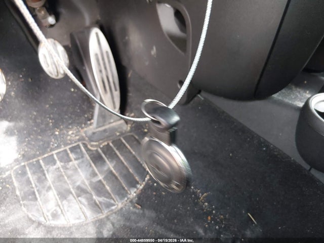 2011 MINI COOPER S WMWZP3C56BTX84405 Photo 10