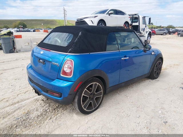 2011 MINI COOPER S WMWZP3C56BTX84405 Photo 3