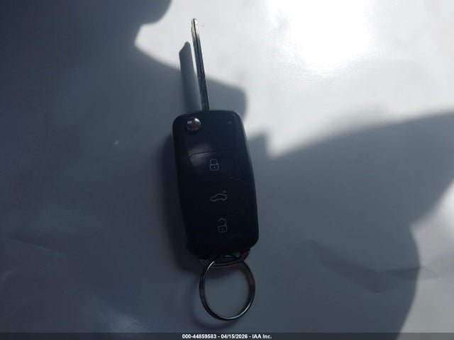 44859583 :رقم المزاد ، 3VWDX7AJ1BM342065 vin ، 2011 Volkswagen Jetta 2.5l Se مزاد بيع