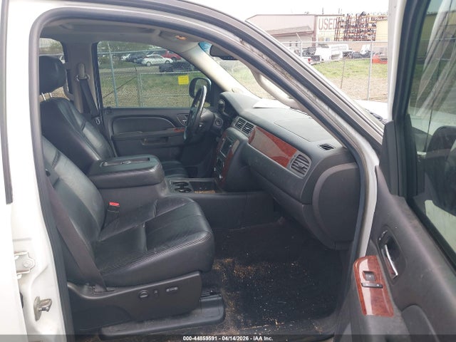 2011 Chevrolet Silverado 1500 Ltz მანქანა იყიდება აუქციონზე, vin: 3GCPKTE37BG196658, აუქციონის ნომერი: 44859591