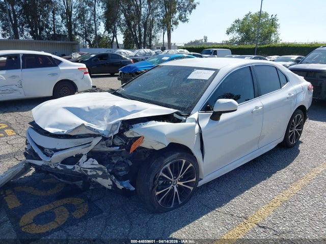 4T1B11HK8KU733289 Toyota CAMRY SE