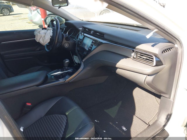 4T1B11HK8KU733289 Toyota CAMRY SE
