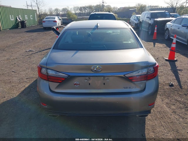 2018 Lexus Es 350 მანქანა იყიდება აუქციონზე, vin: 58ABK1GG3JU110518, აუქციონის ნომერი: 44859641