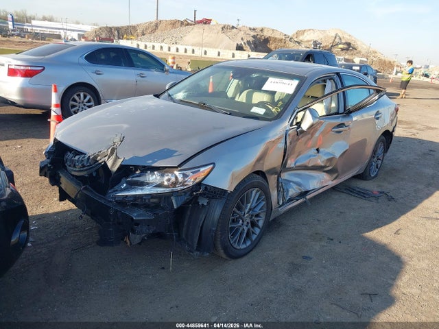 2018 Lexus Es 350 მანქანა იყიდება აუქციონზე, vin: 58ABK1GG3JU110518, აუქციონის ნომერი: 44859641
