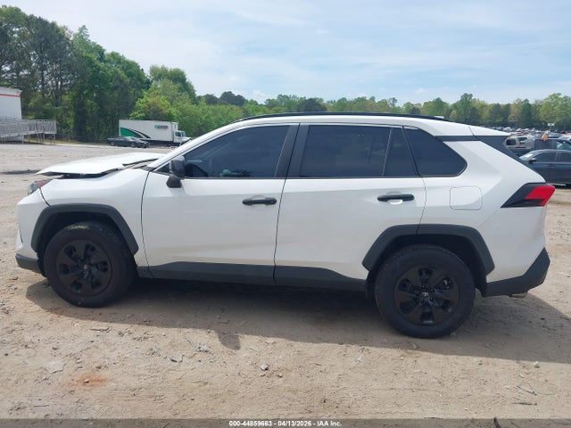 2T3H1RFV6LC071213 Toyota RAV4 LE