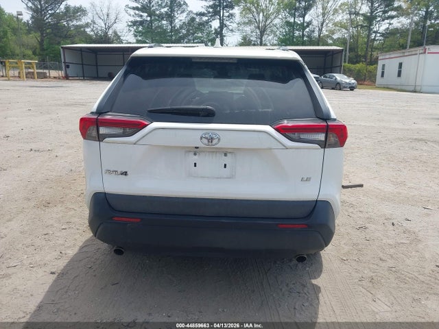 2T3H1RFV6LC071213 Toyota RAV4 LE