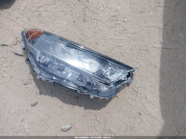 2T3H1RFV6LC071213 Toyota RAV4 LE