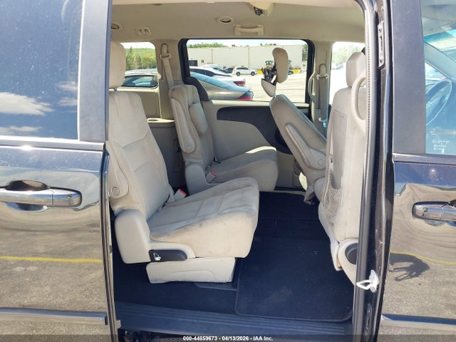 Продажа на аукционе авто 2015 Dodge Grand Caravan Sxt, vin: 2C4RDGCG2FR540560, номер лота: 44859673