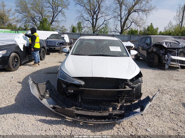 44859681 :رقم المزاد ، 5NPD74LF1KH405388 vin ، 2019 Hyundai Elantra Se مزاد بيع
