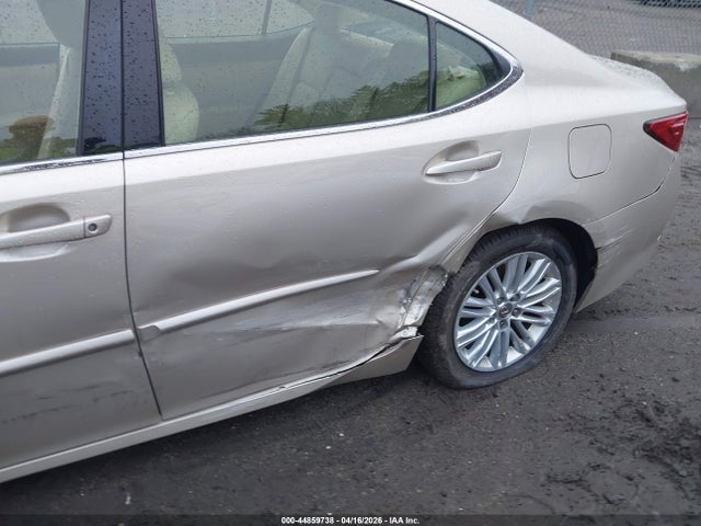 44859738 :رقم المزاد ، JTHBK1GG2E2116208 vin ، 2014 Lexus Es 350 مزاد بيع