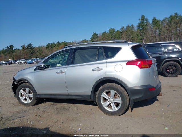 JTMRFREV4ED082281 Toyota Rav4 Xle