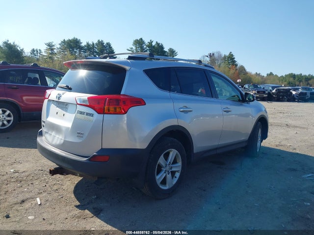 JTMRFREV4ED082281 Toyota Rav4 Xle