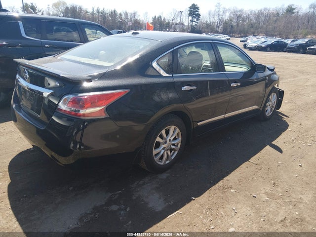 Продаж на аукціоні авто 2015 Nissan Altima 2.5 S, vin: 1N4AL3AP9FC117064, номер лоту: 44859780