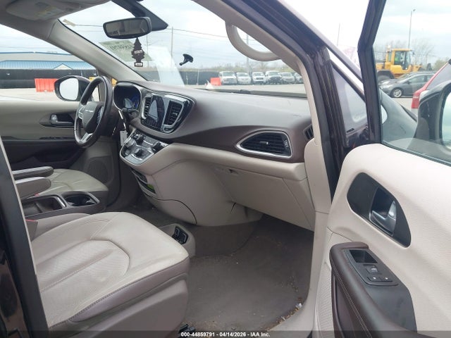 Aukcja sprzedaży 2018 Chrysler Pacifica Touring L, vin: 2C4RC1BG0JR235780, numer aukcji: 44859791