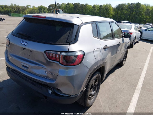 44859793 :رقم المزاد ، 3C4NJCAB5JT330225 vin ، 2018 Jeep Compass Sport Fwd مزاد بيع