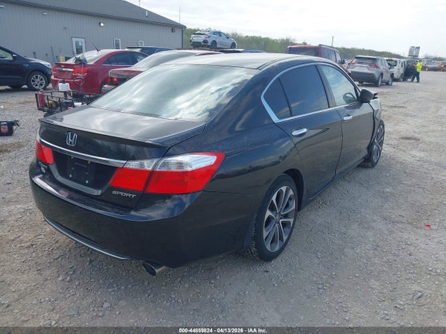Auction sale of the 2015 Honda Accord Sport, vin: 1HGCR2F51FA198576, lot number: 44859824