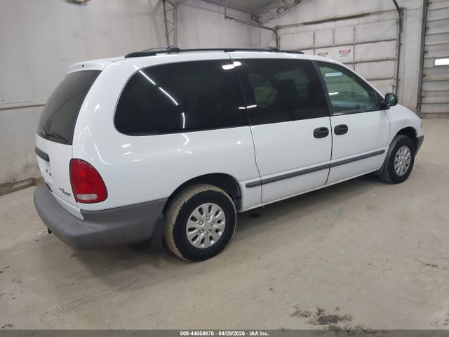 2000 Chrysler Grand Voyager მანქანა იყიდება აუქციონზე, vin: 2C4GJ24G4YR717100, აუქციონის ნომერი: 44859878