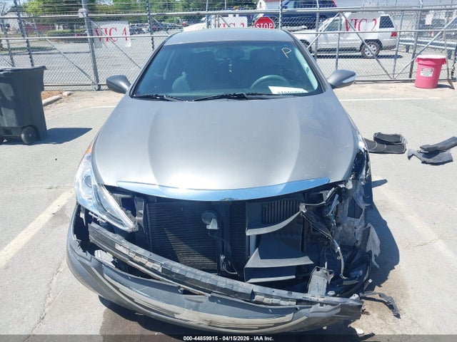 44859915 :رقم المزاد ، 5NPEC4AB7EH935983 vin ، 2014 Hyundai Sonata Se 2.0t مزاد بيع