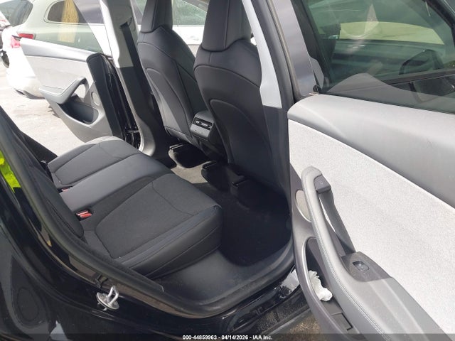 Продажа на аукционе авто 2026 Tesla Model Y Premium Rear-wheel Drive/standard Rear-wheel Drive, vin: 7SAYGDED2TA594999, номер лота: 44859963