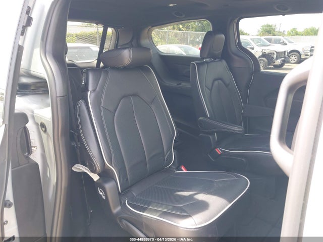 Продажа на аукционе авто 2026 Chrysler Pacifica Limited, vin: 2C4RC1GG4TR190273, номер лота: 44859970