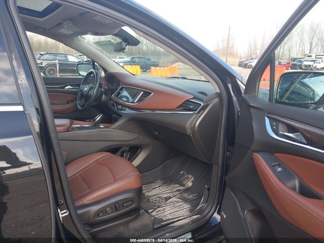 44859979 :رقم المزاد ، 5GAEVCKW9MJ215601 vin ، 2021 Buick Enclave Awd Avenir مزاد بيع