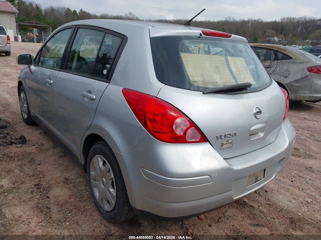 2011 NISSAN VERSA 3N1BC1CP2BL465872 Photo 2