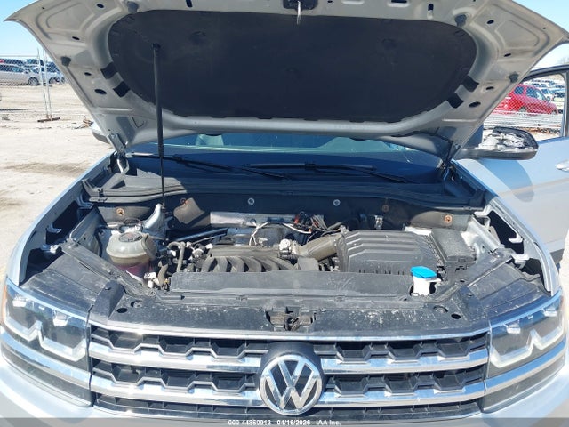 2018 Volkswagen Atlas 3.6l V6 Se მანქანა იყიდება აუქციონზე, vin: 1V2KR2CA7JC576634, აუქციონის ნომერი: 44860013