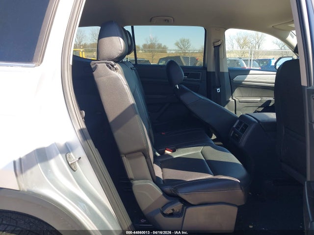 2018 Volkswagen Atlas 3.6l V6 Se მანქანა იყიდება აუქციონზე, vin: 1V2KR2CA7JC576634, აუქციონის ნომერი: 44860013