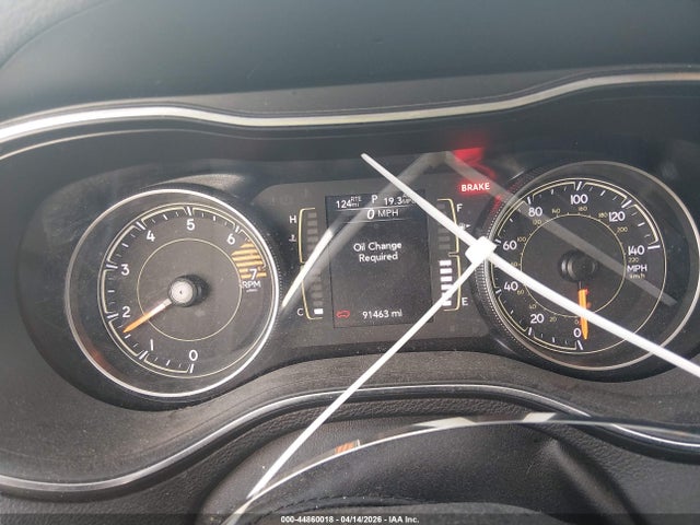 44860018 :رقم المزاد ، 1C4PJLCB9LD614648 vin ، 2020 Jeep Cherokee Latitude Fwd مزاد بيع
