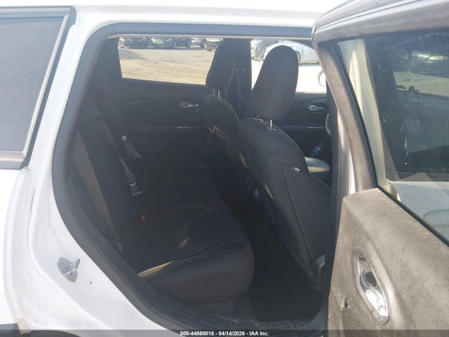 44860018 :رقم المزاد ، 1C4PJLCB9LD614648 vin ، 2020 Jeep Cherokee Latitude Fwd مزاد بيع
