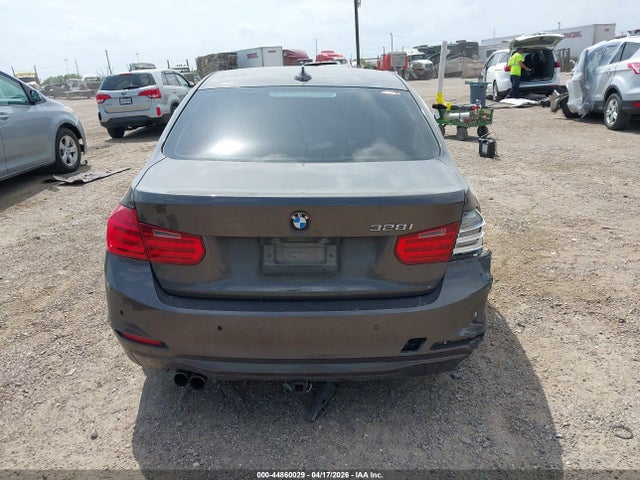 2014 Bmw 328i მანქანა იყიდება აუქციონზე, vin: WBA3A5C53EJ465594, აუქციონის ნომერი: 44860029