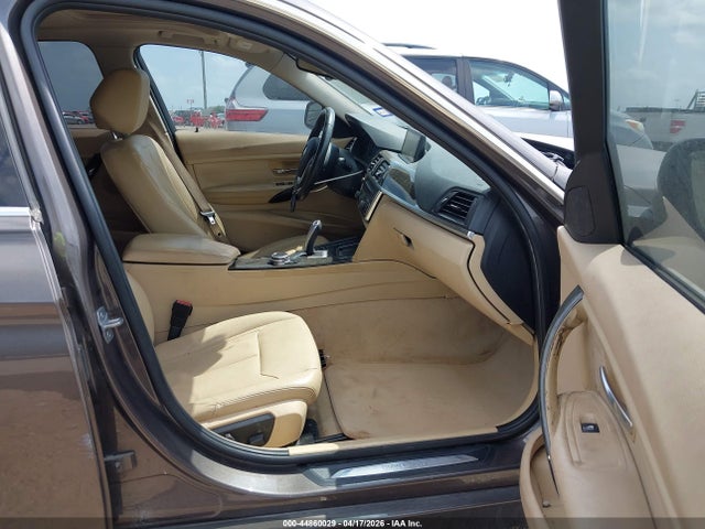 2014 Bmw 328i მანქანა იყიდება აუქციონზე, vin: WBA3A5C53EJ465594, აუქციონის ნომერი: 44860029