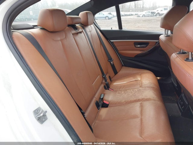 44860046 :رقم المزاد ، WBA8E3G56GNU03126 vin ، 2016 Bmw 328i Xdrive مزاد بيع
