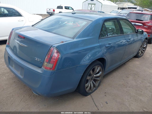 2014 Chrysler 300 300s მანქანა იყიდება აუქციონზე, vin: 2C3CCABG5EH373109, აუქციონის ნომერი: 44860049