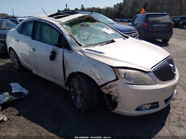44860058 :رقم المزاد ، 1G4PT5SV3D4199048 vin ، 2013 Buick Verano Premium Group مزاد بيع