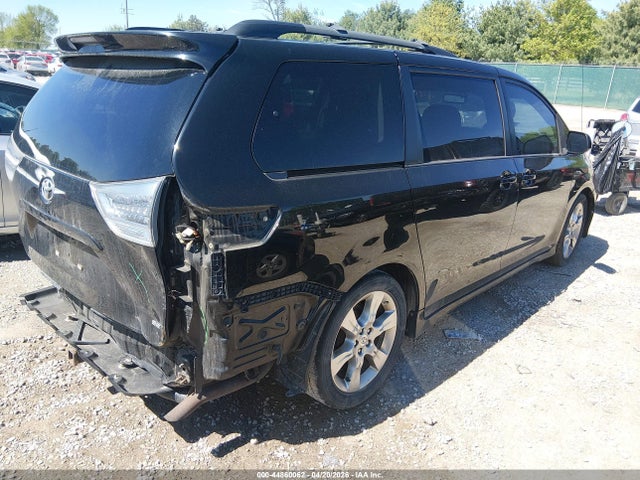 44860062 :رقم المزاد ، 5TDXK3DC3CS254138 vin ، 2012 Toyota Sienna Se 8 Passenger مزاد بيع