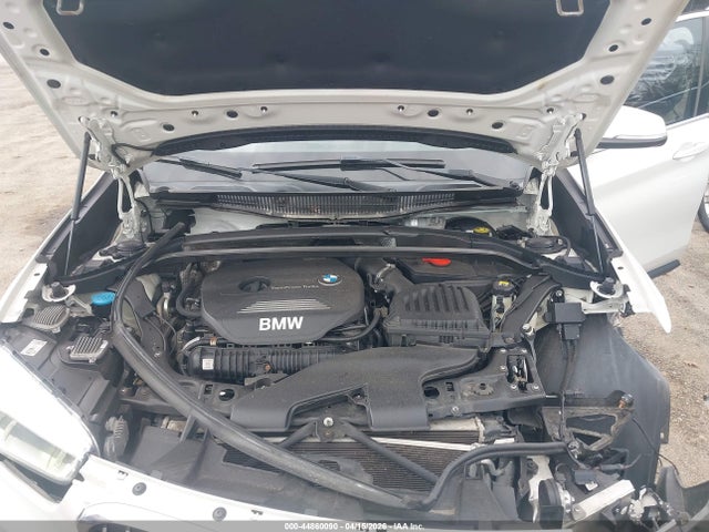 WBXHT3C30GP889825 BMW X1 Xdrive28i