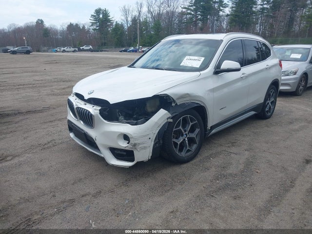 WBXHT3C30GP889825 BMW X1 Xdrive28i