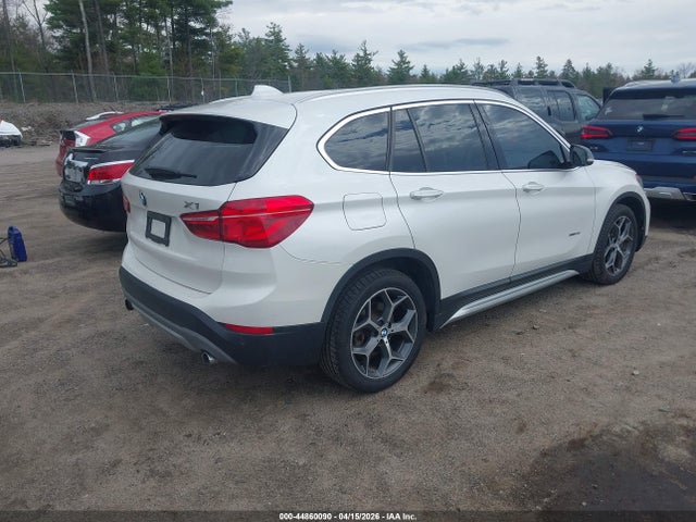 WBXHT3C30GP889825 BMW X1 Xdrive28i