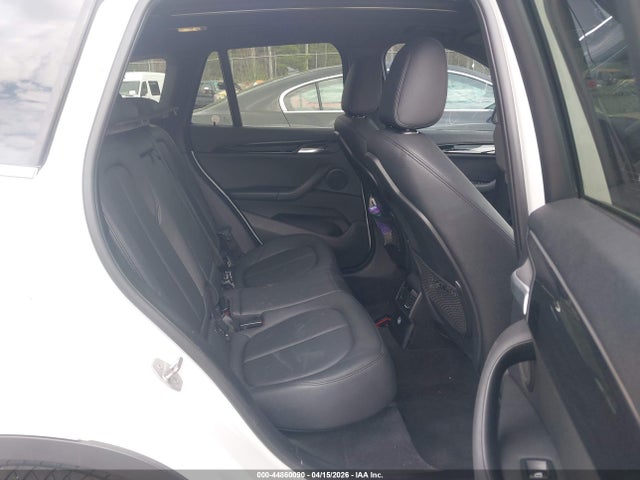 WBXHT3C30GP889825 BMW X1 Xdrive28i