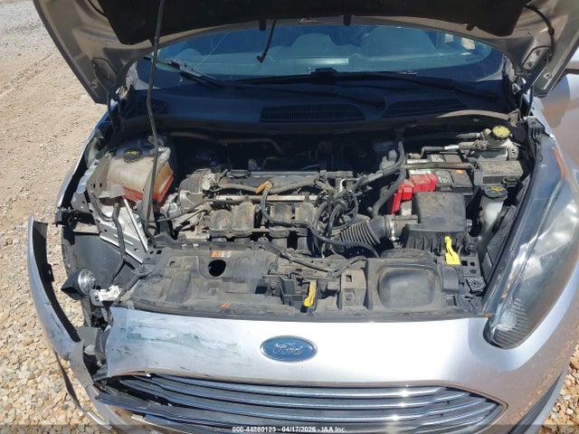 3FADP4BJ0JM138457 Ford FIESTA SE