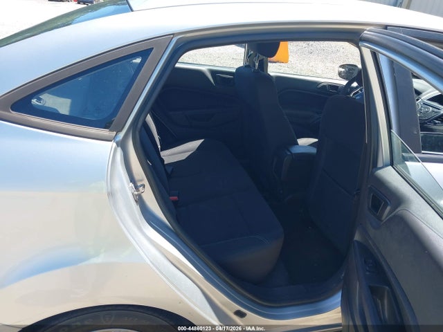 Ford FIESTA SE 2018 3FADP4BJ0JM138457 Image 8