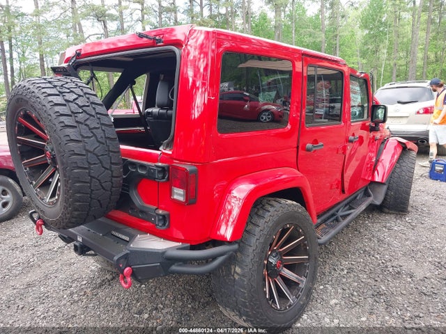 44860124 :رقم المزاد ، 1C4BJWEG1HL684761 vin ، 2017 Jeep Wrangler Unlimited Sahara 4x4 مزاد بيع