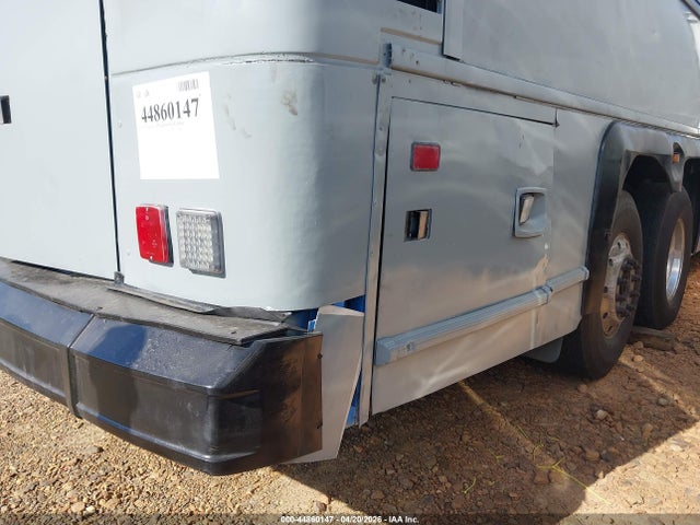 44860147 :رقم المزاد ، 1M8PDMPA87P057882 vin ، 2007 Motor Coach Industries Transit Bus مزاد بيع