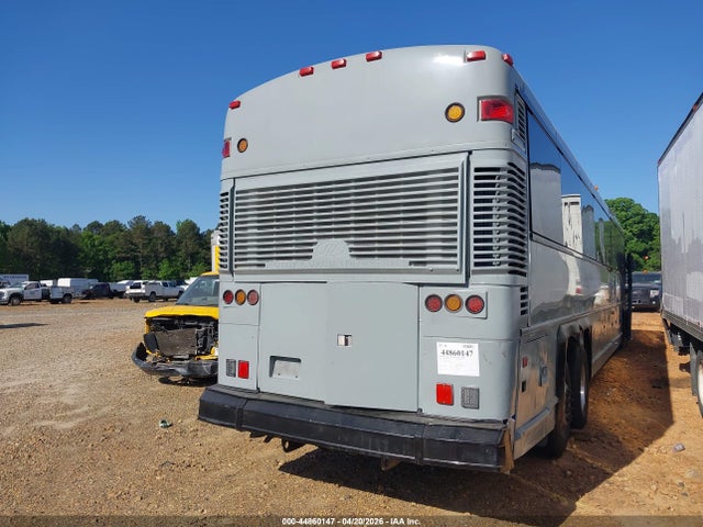 44860147 :رقم المزاد ، 1M8PDMPA87P057882 vin ، 2007 Motor Coach Industries Transit Bus مزاد بيع
