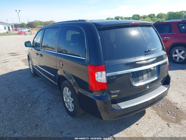 2016 CHRYSLER TOWN & COUNTRY 2C4RC1BG6GR290808 Photo 2