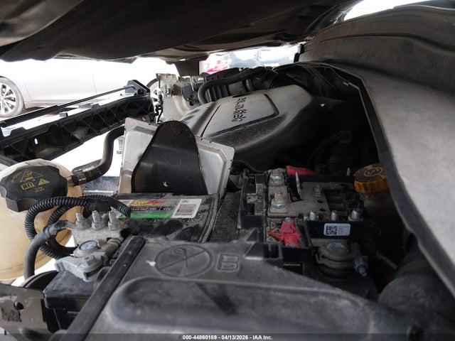 44860189 :رقم المزاد ، ZACCJBCT8FPC46292 vin ، 2015 Jeep Renegade Trailhawk مزاد بيع
