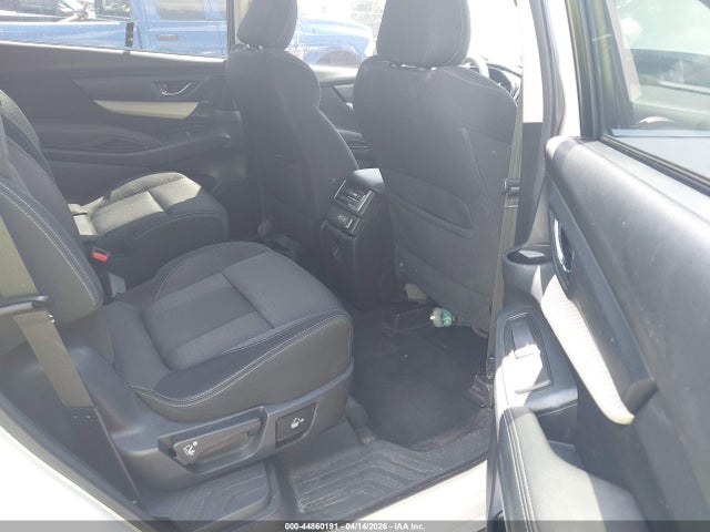 44860191 :رقم المزاد ، 4S4WMAHD7K3479722 vin ، 2019 Subaru Ascent Premium مزاد بيع