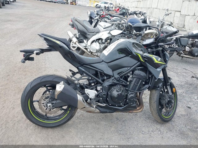 ML5ZRDF18RDA67940 Kawasaki Zr900 F